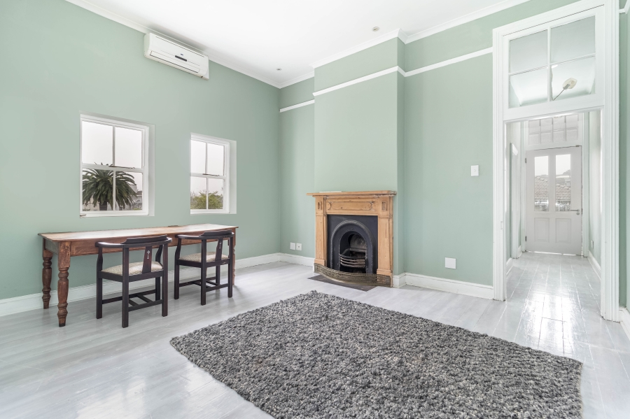 To Let 2 Bedroom Property for Rent in Sea Point Western Cape